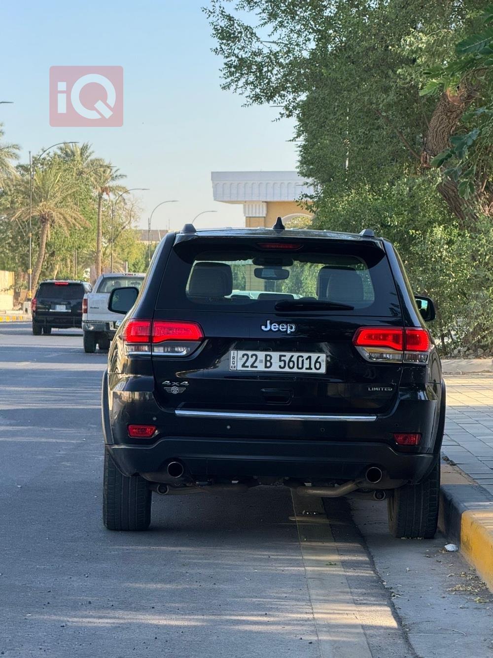 جیپ گراند شیرۆکی